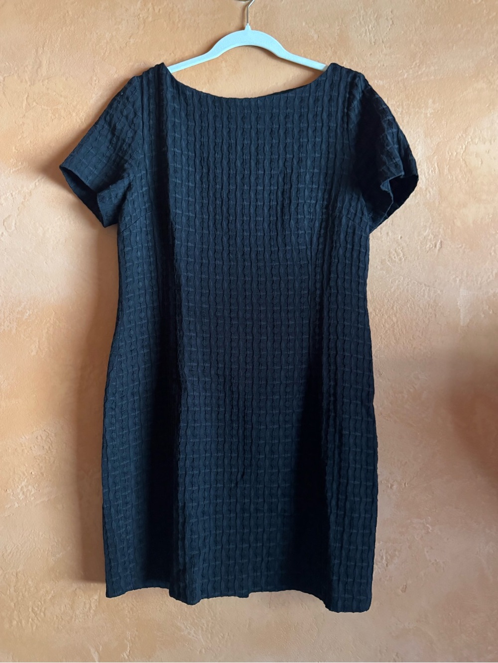 Hache Made in Italy Black Textured Shift Dress Size 46